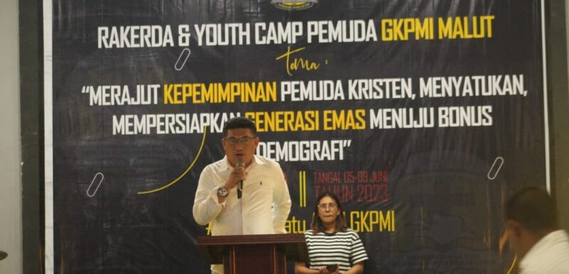 Ketua DPRD Halmahera Barat, Charles R Gustan, || Foto: Istimewa. 