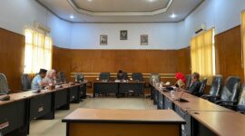 Suasan Rapat Dengar Pendapat, || Foto: Elang