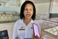 Kepala BKD Halbar, Fransiska Renjaan, || Foto: Elang