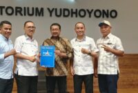 DPP Demokrat Serahkan Surat Tugas ke Calon Bupati dan Wakil Bupati, Pilkada Halbar 2024, || Foto: Istimewa