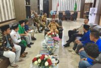 Bupati James Uang, bersama Kapolres Halbar dan OKP, || Foto: Istimewa. 